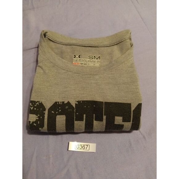 Under Armour brand Tee - Size: Small  (0367) - Picture 8 of 8